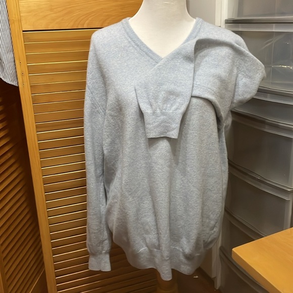 Light blue wool sweater - Picture 4 of 7